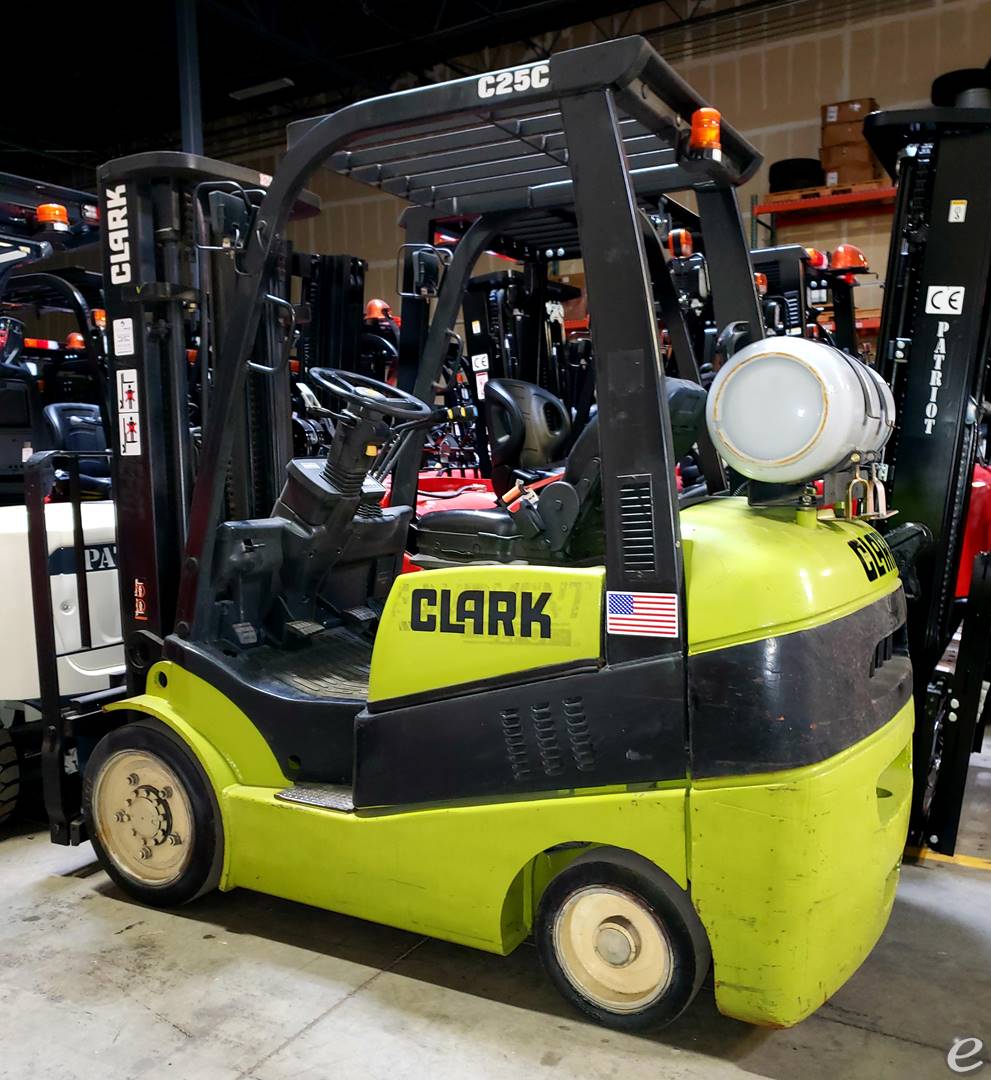 2014 Clark C25C