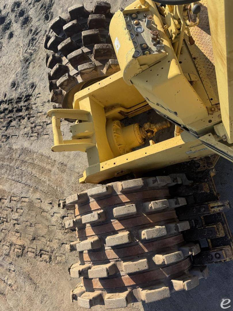 1970 Cat 825B