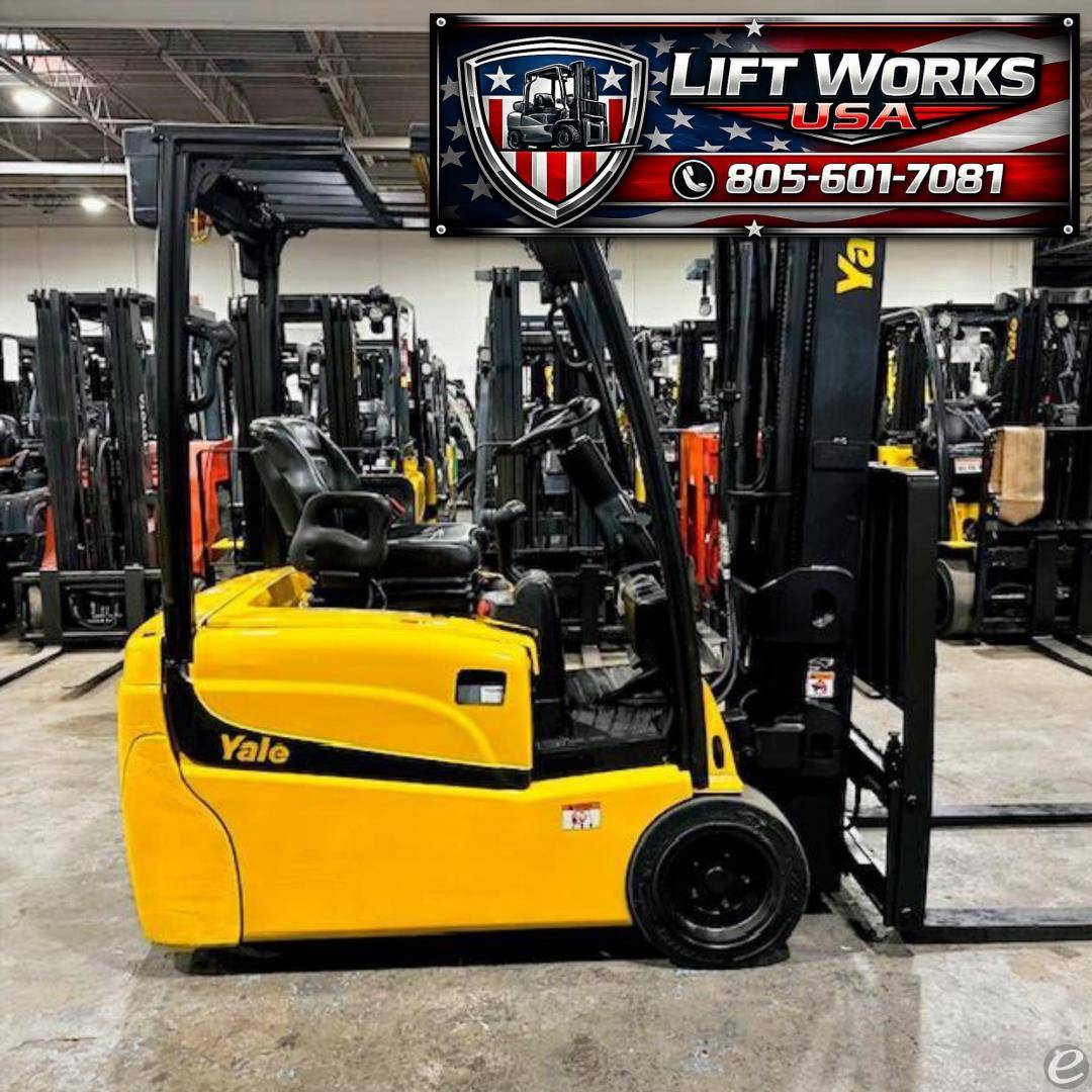 2021 Yale ERP040VT