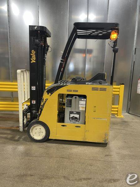 2020 Yale ESC040ADN36TE088