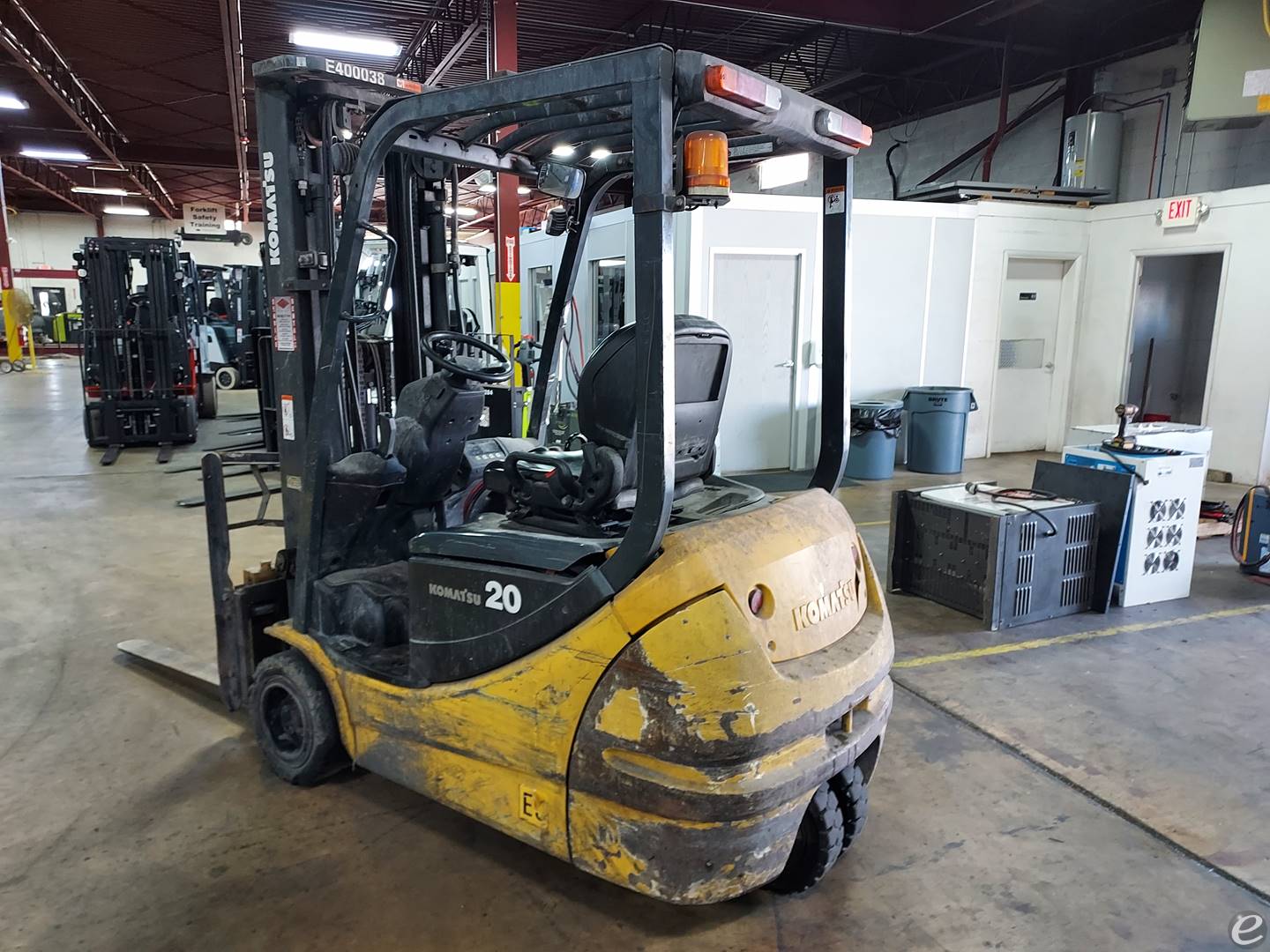 2017 Komatsu FB20MU-12 Electric For...