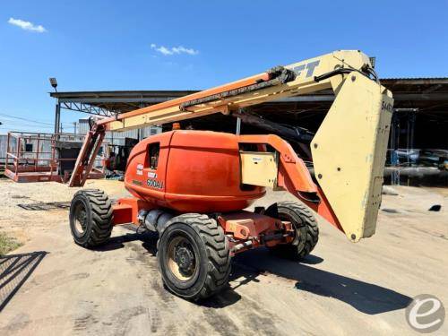 2004 JLG 600AJ