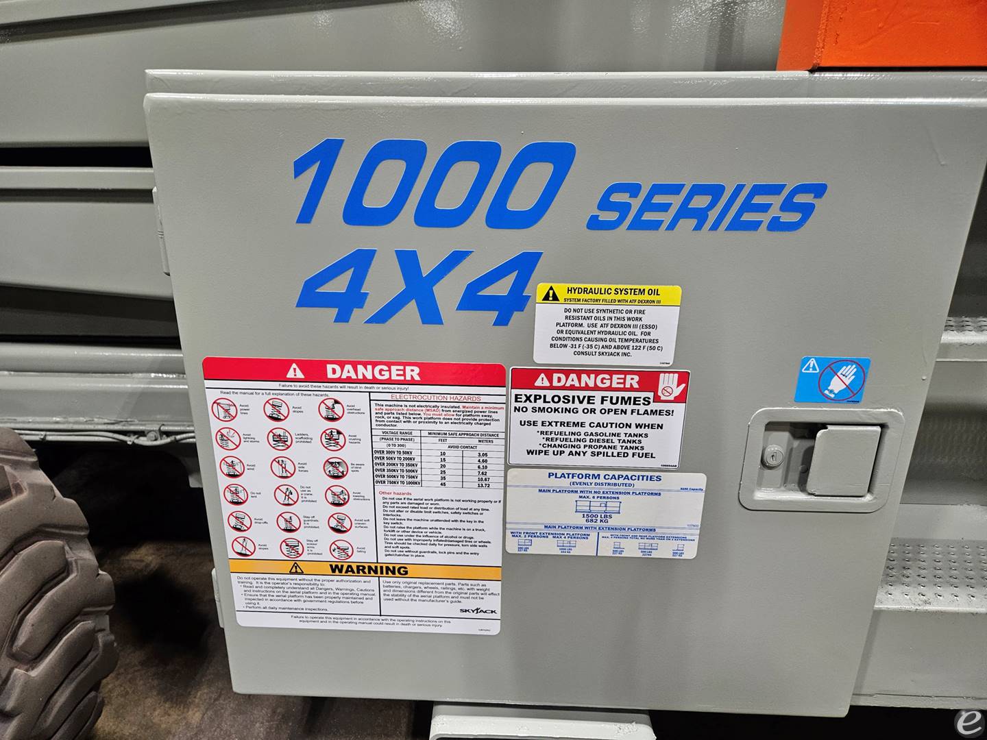 2017 Skyjack SJ9250RT