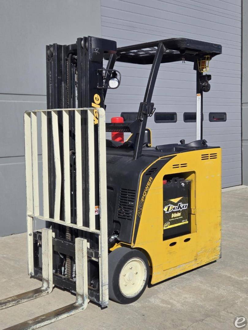 2019 Yale ESC030AD
