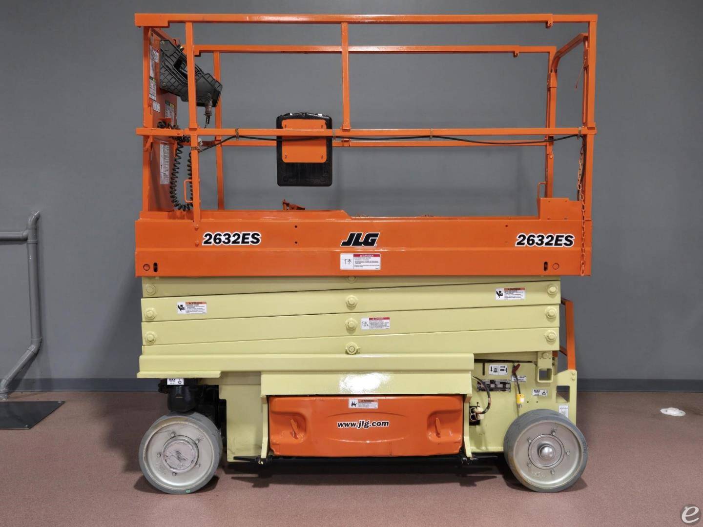 2018 JLG 2632ES Electric Scissor Li...