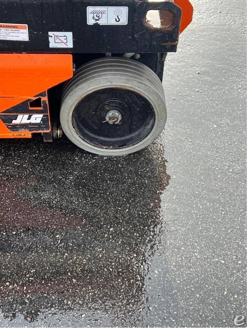 2021 JLG R1932i