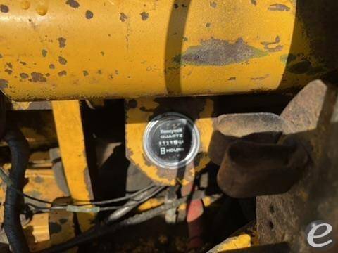 John Deere 570A