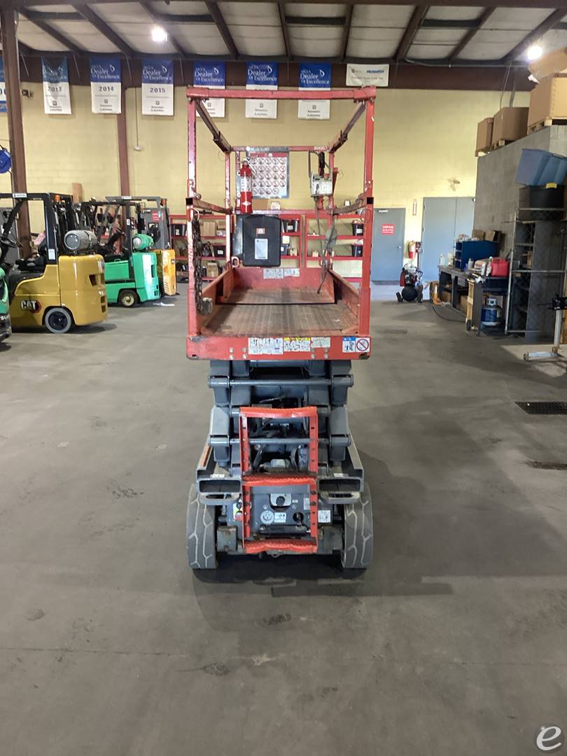 2017 Skyjack SJ3226