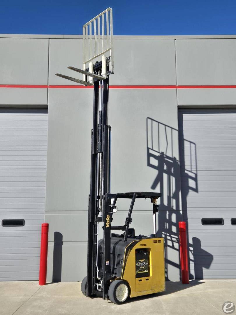 2019 Yale ESC030AD