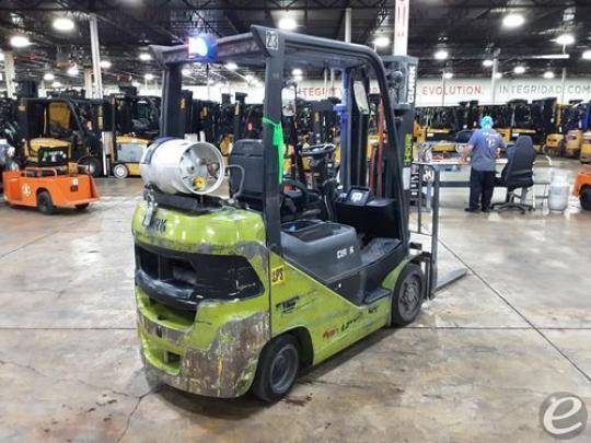 2022 Clark S25CL