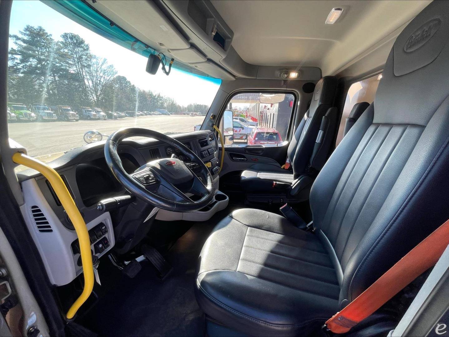 2024 Peterbilt 567