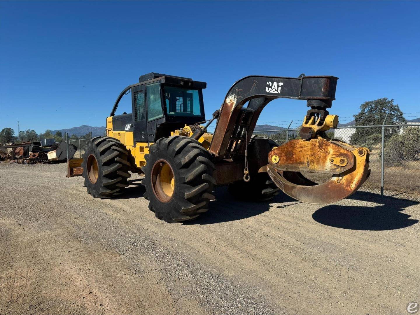 2011 Cat 525C