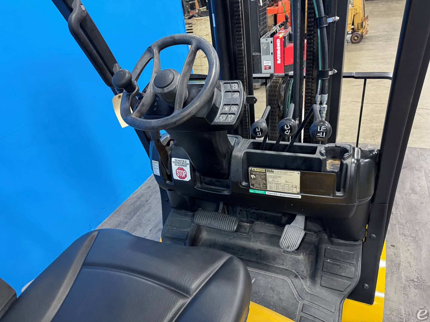 2014 Yale GLP040SVX