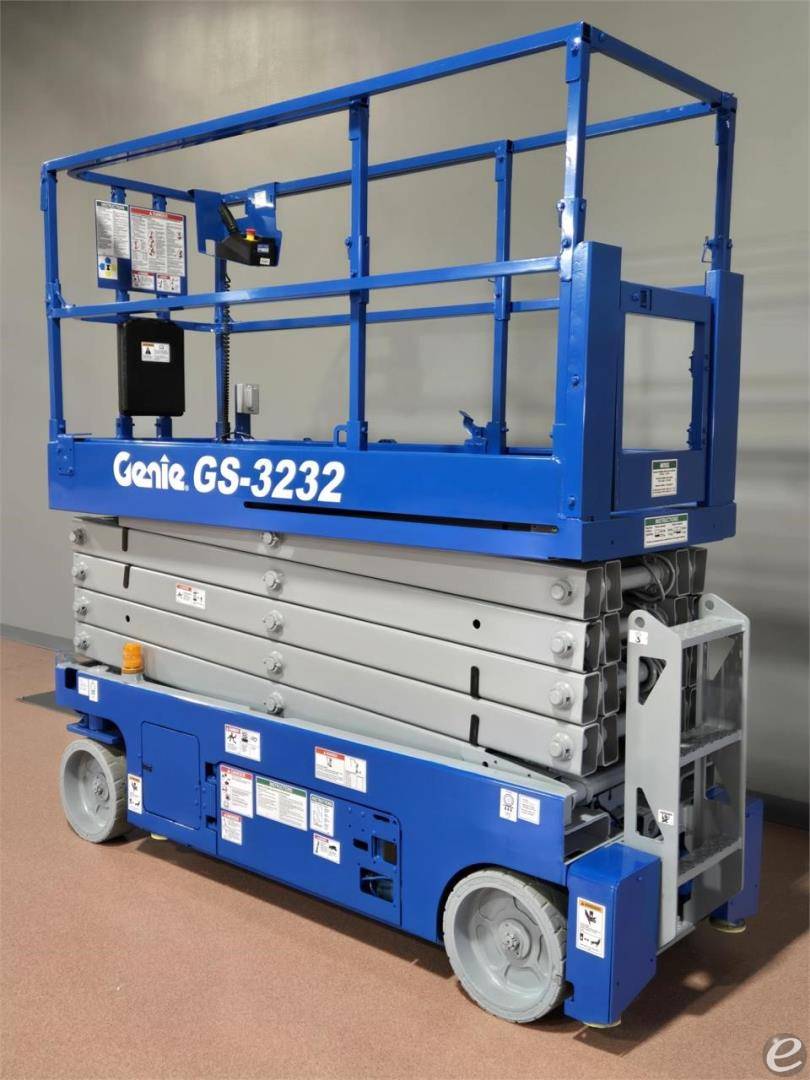 2015 Genie GS3232 Electric Scissor Lift - 123Forklift