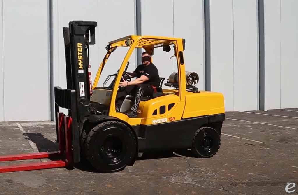 2017 Hyster H120FT LP Gas Forklift - 123Forklift