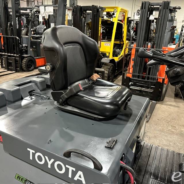 2022 Toyota 8FBCU32