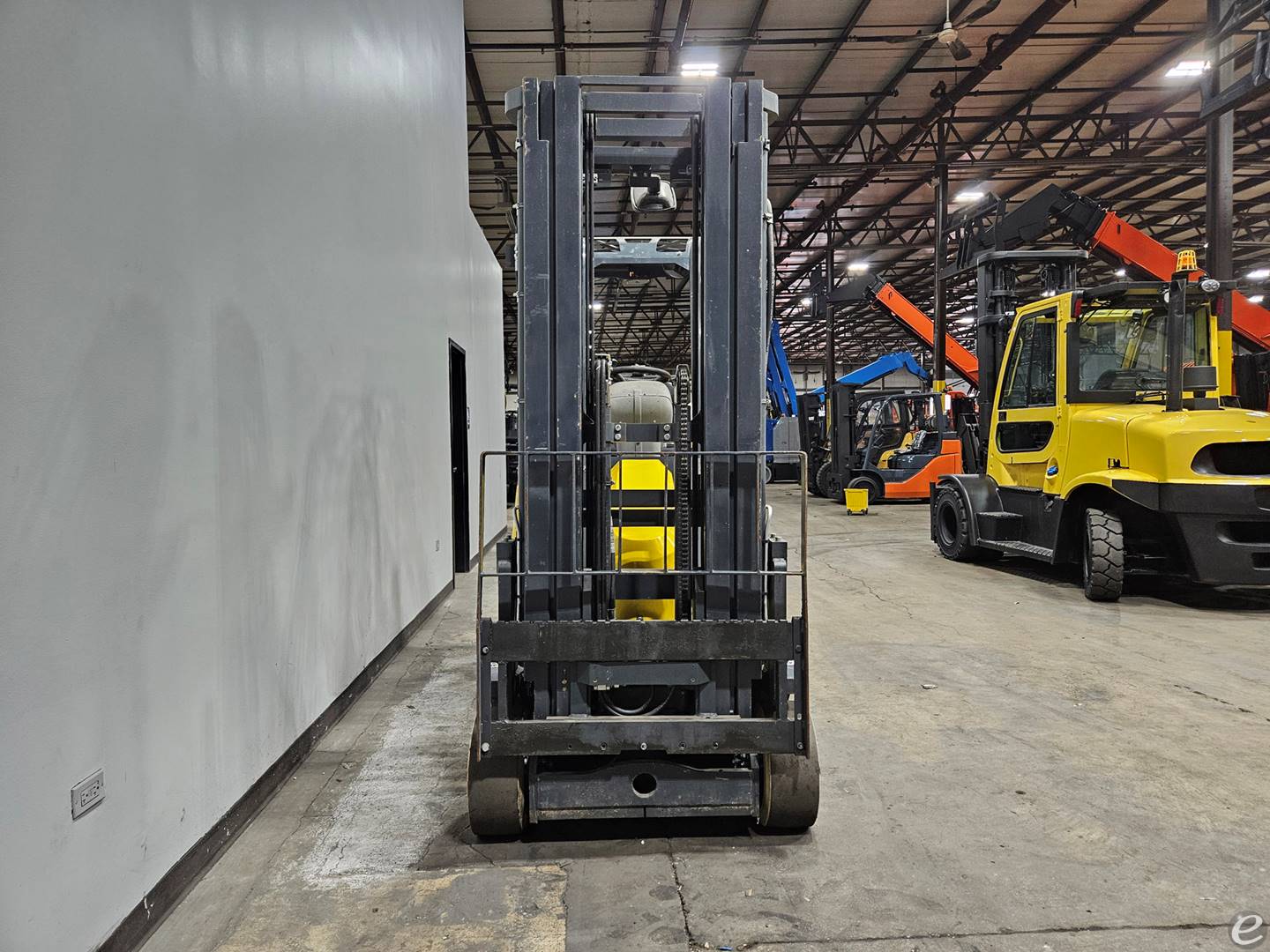 2015 Aisle-Master 44S