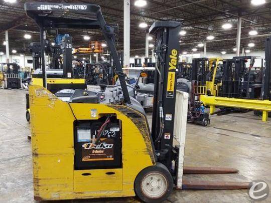 2016 Yale ESC040 Electric Forklift