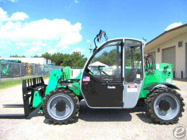 2012 Genie GTH5519 Diesel Telehandlers - 123Forklift