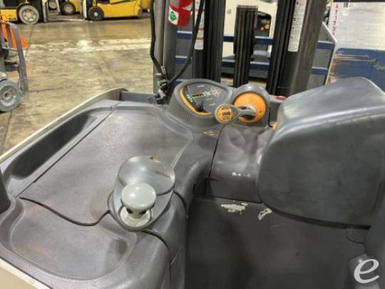 2023 Crown RC5735-35