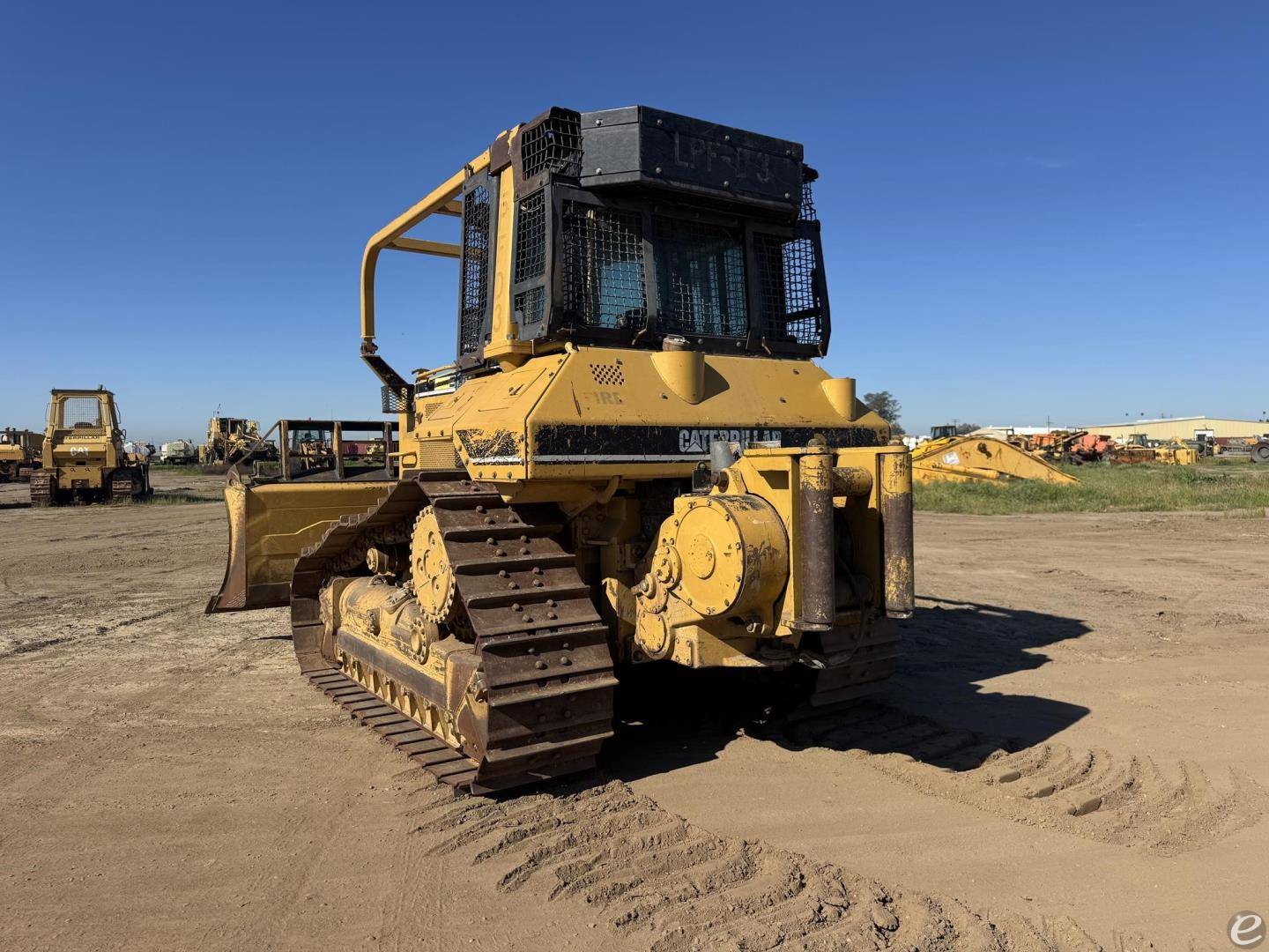 2001 Cat D6M XL