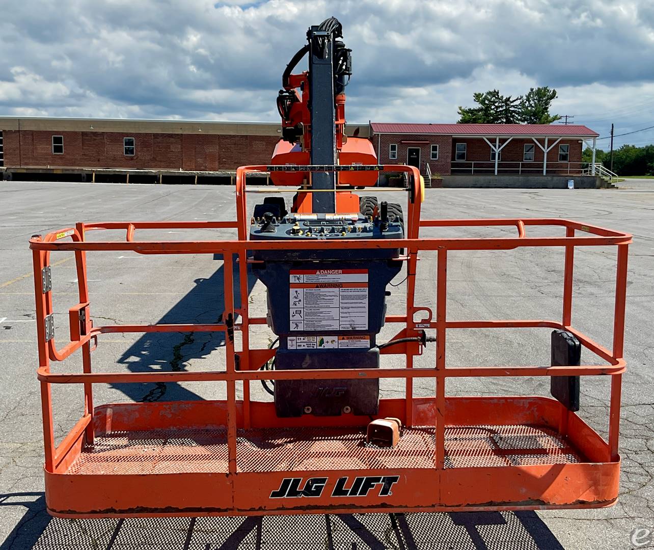 2013 JLG 1350SJP