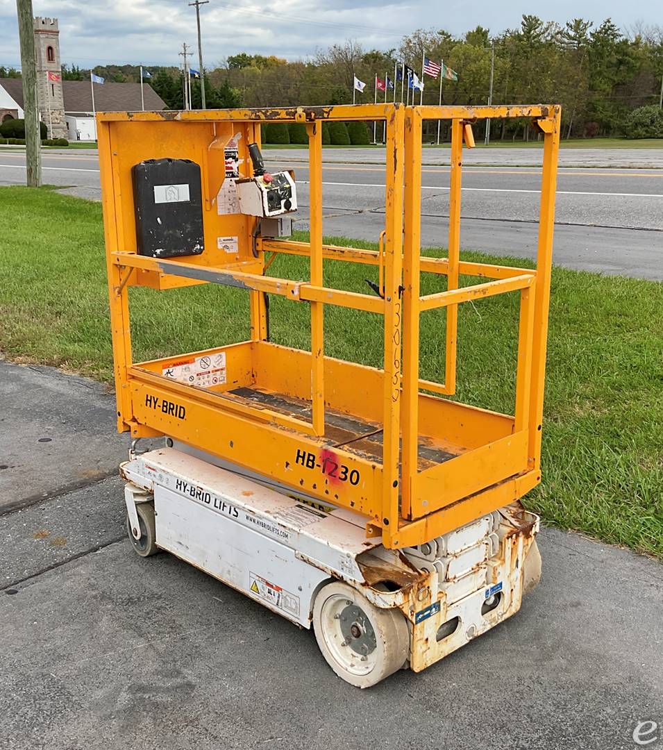 2016 Hy-Brid Lifts HB1230S3