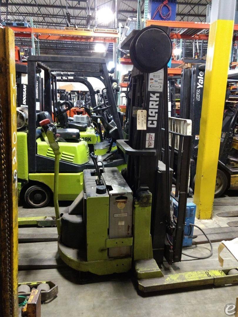 1998 Electric Clark SP30 Electric Walkie Straddle Stacker Reach