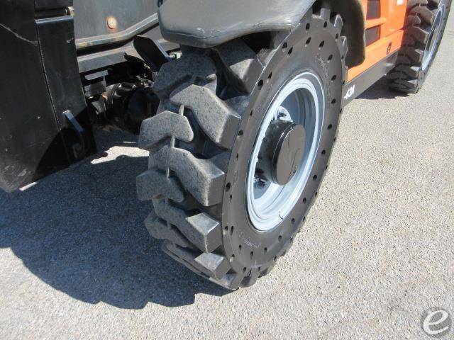 2015 JLG G9-43A