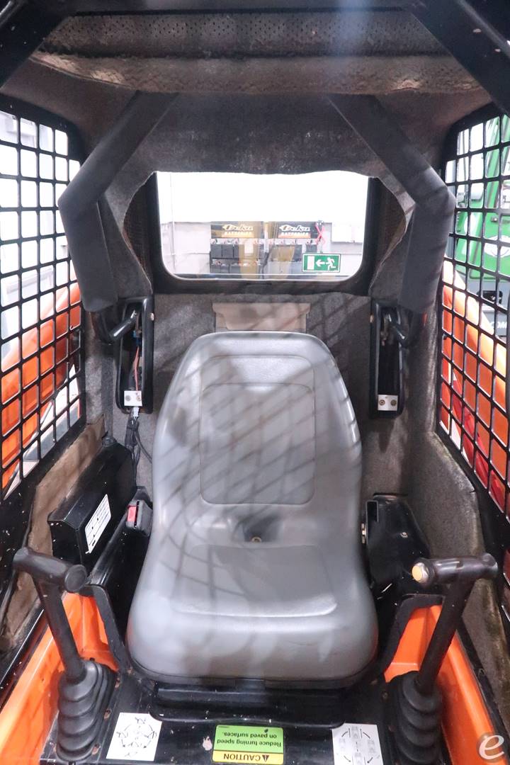2020 Gehl R105