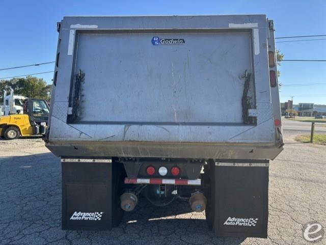 2023 Kenworth T880S