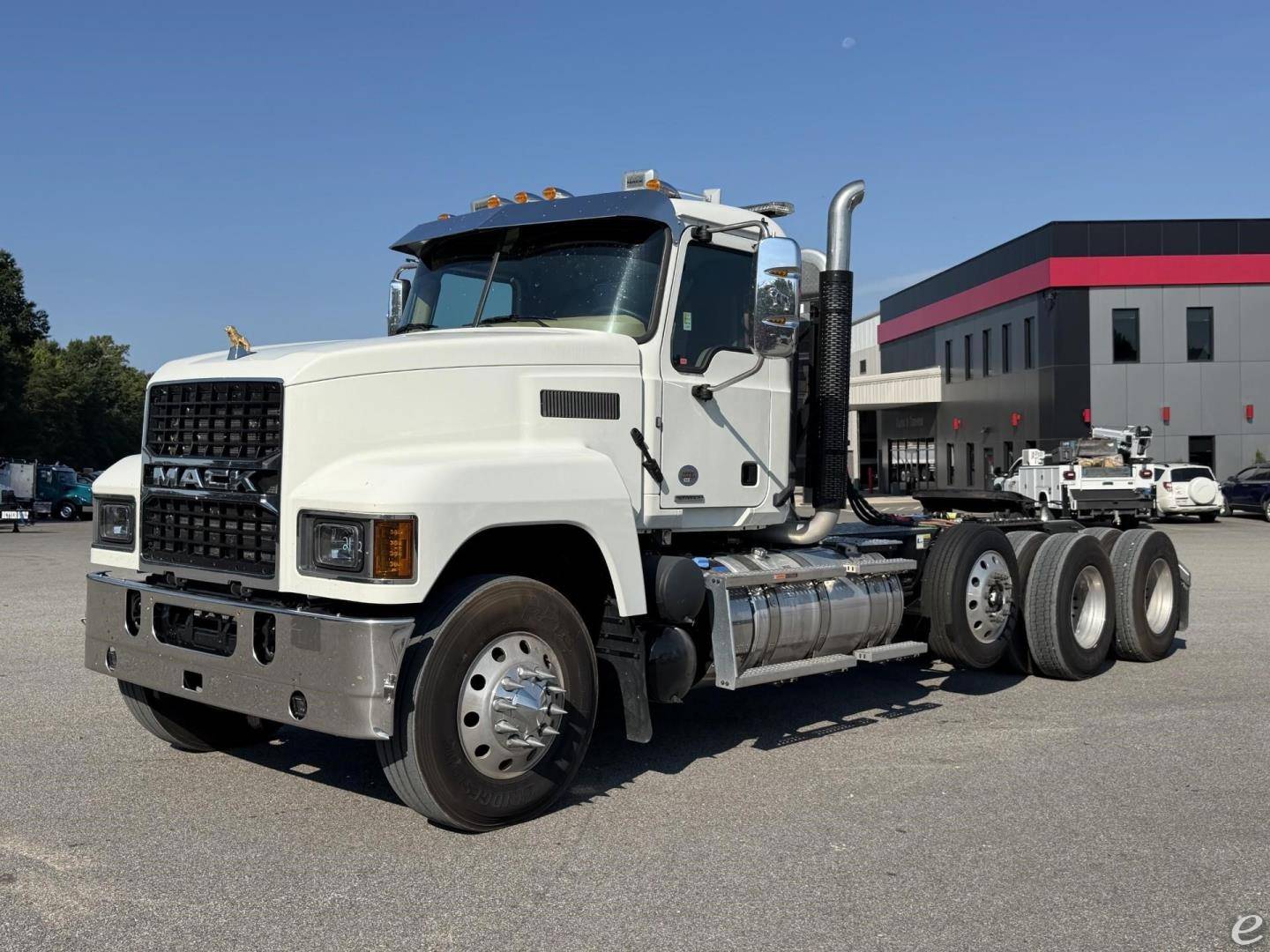 2025 Mack PINNACLE 84T