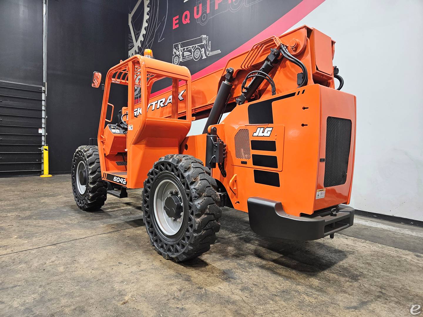 2015 Skytrak 6042