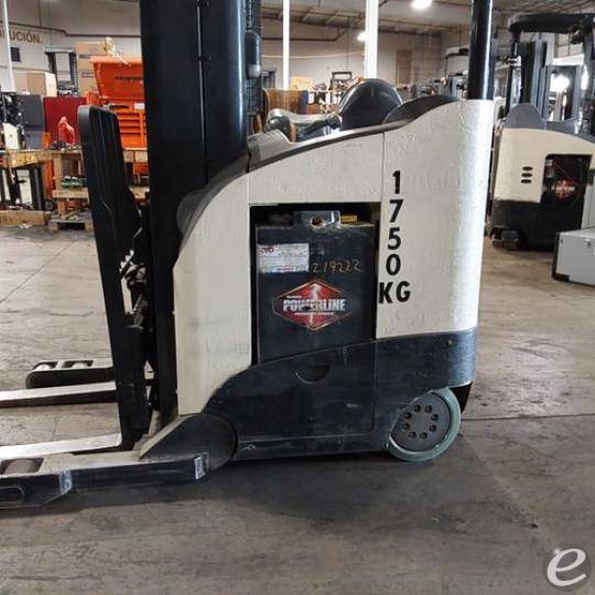 2018 Crown RR5725-45
