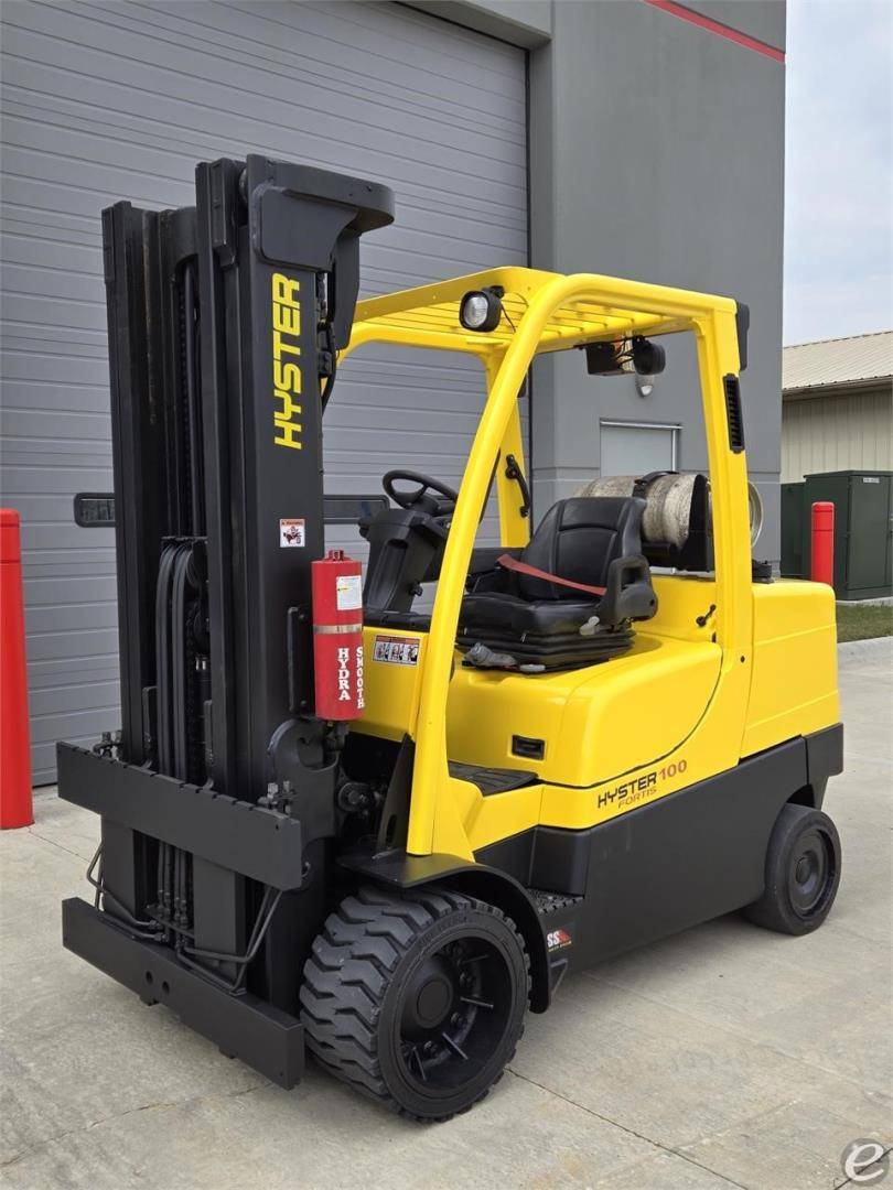 2017 Hyster S100FT LP Gas Forklift - 123Forklift