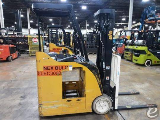 2018 Yale ESC030 Electric Forklift