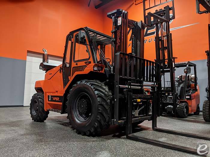 2026 Viper Lift Trucks RT80