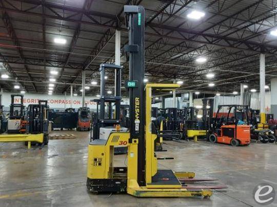 2017 Hyster R30XMA3 Electric Order Picker - 123Forklift