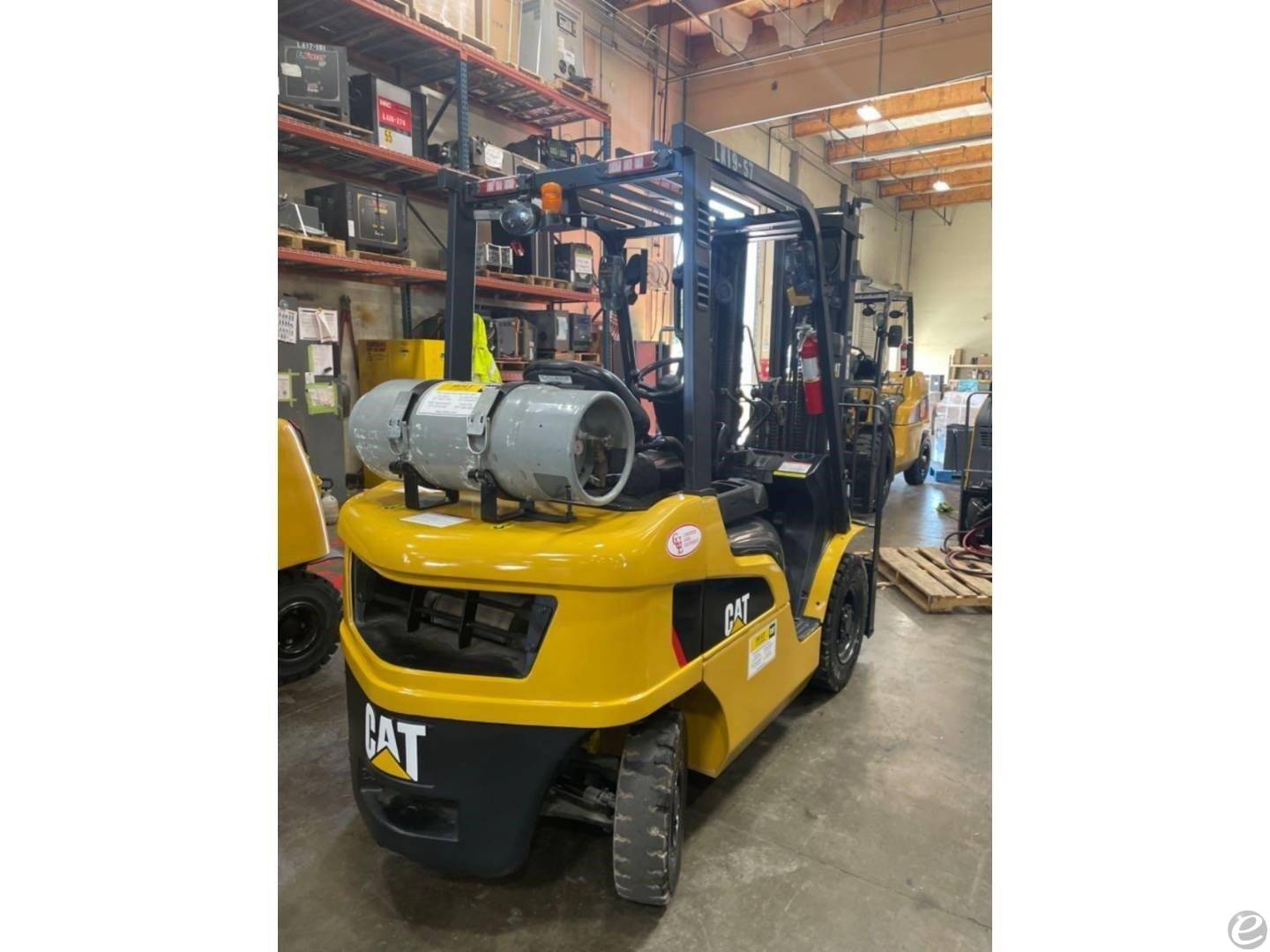 2021 Cat GP25N