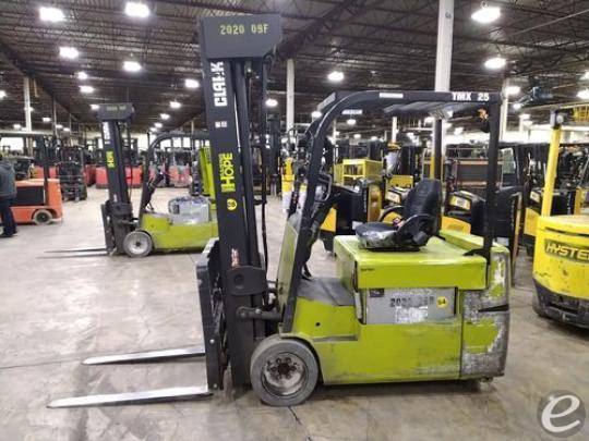 2020 Clark TMX25