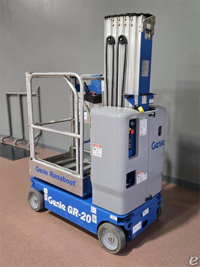 2020 Genie GR20 Electric Scissor Lift - 123Forklift