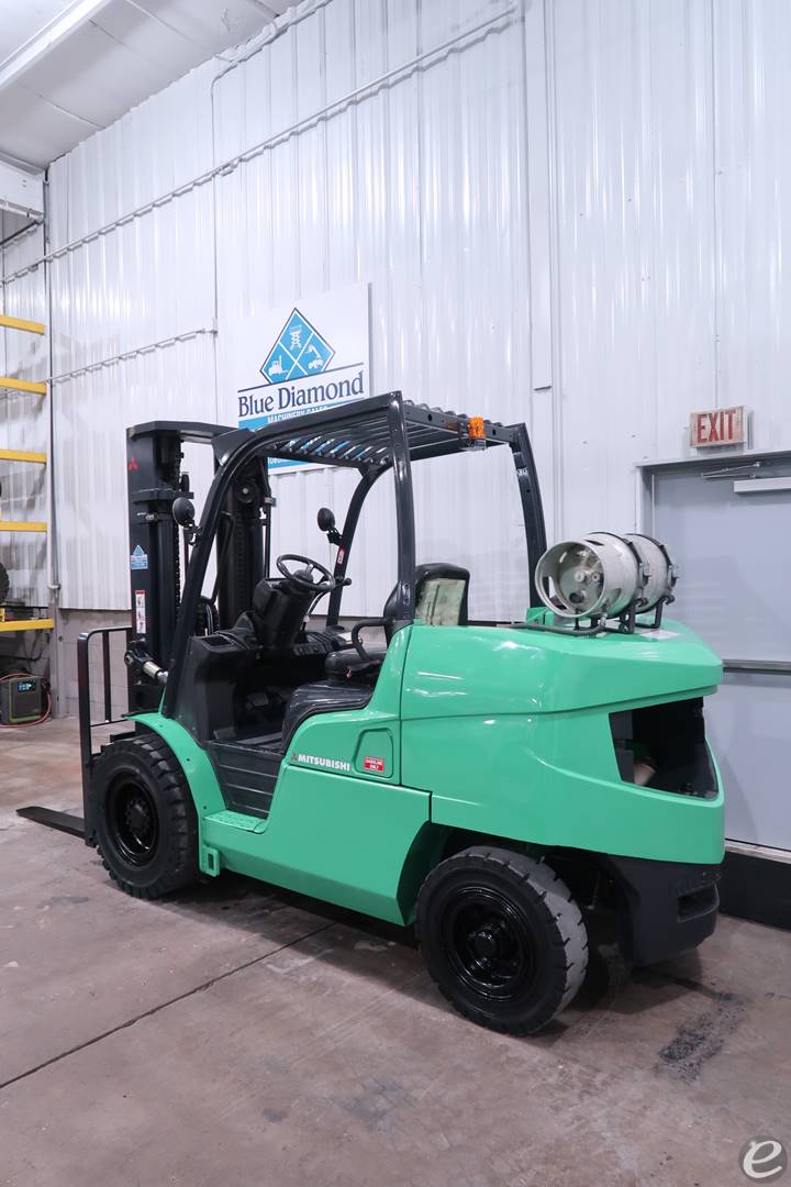 2013 Mitsubishi FG50CN Dual Fuel Forklift - 123Forklift