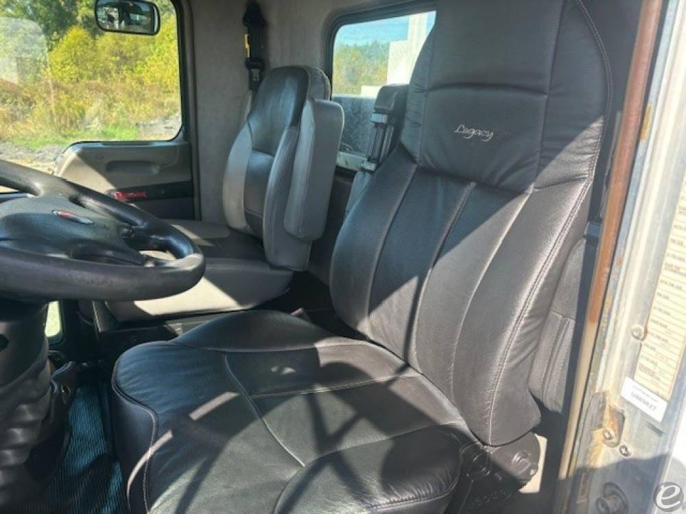 2015 Kenworth T270