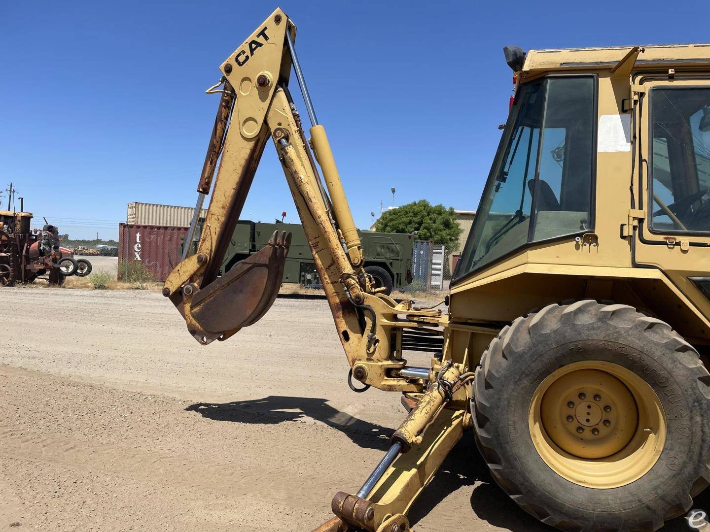 1986 Cat 416