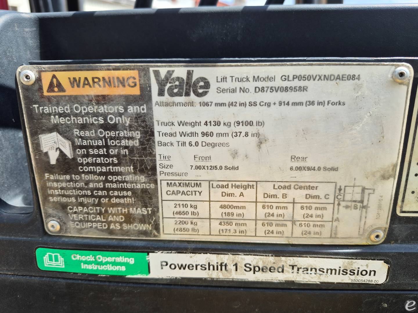 2017 Yale GLP050VX