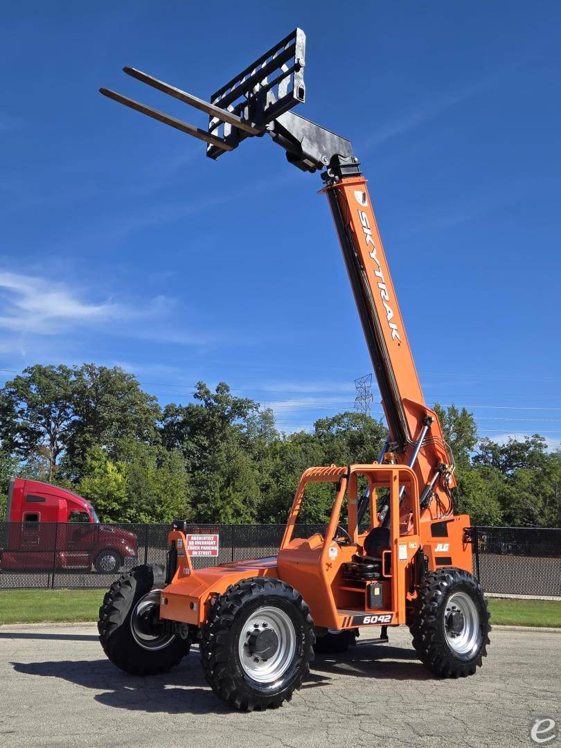 2019 Skytrak 6042