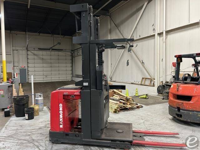 2013 Raymond 550OPC30TT Electric Order Picker - 123Forklift