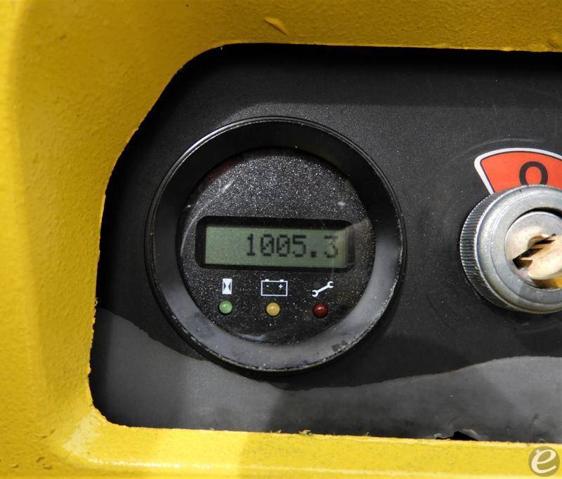 2016 Yale MPB045VG