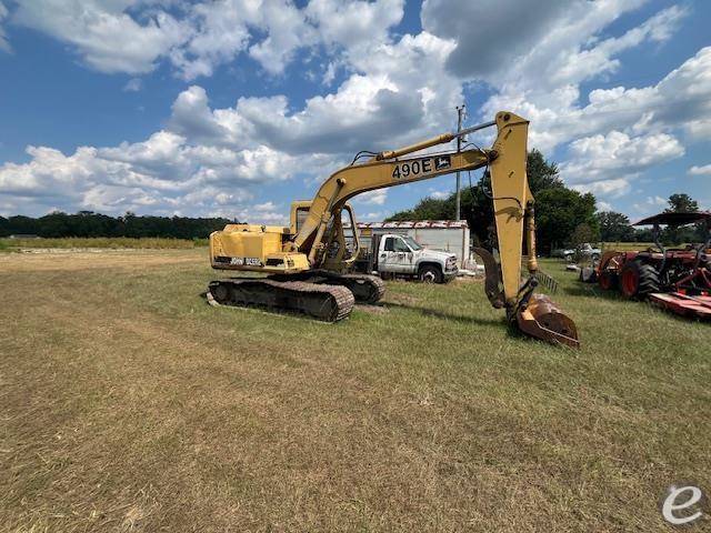 1995 John Deere 490E