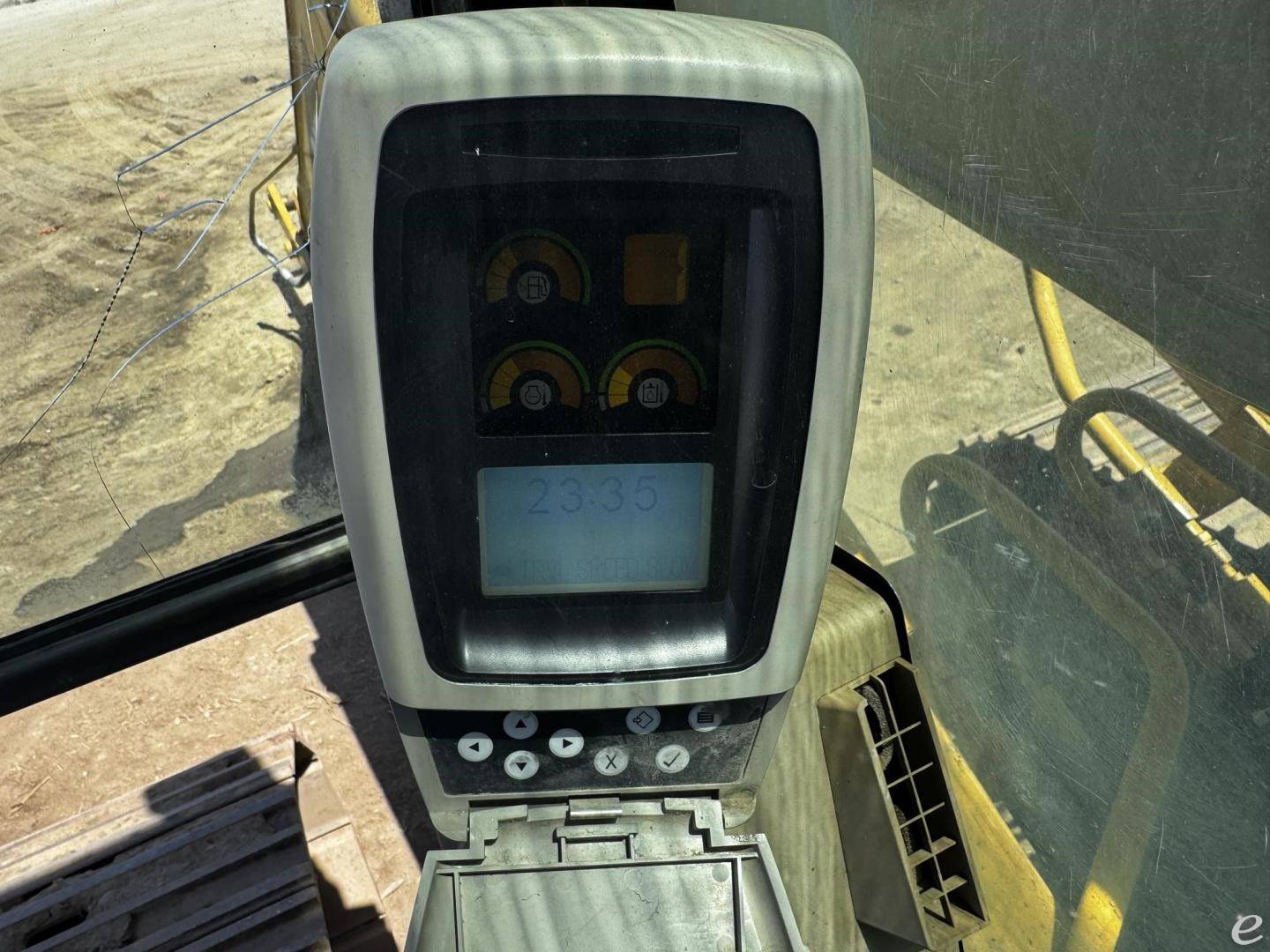 2005 Cat 325CL